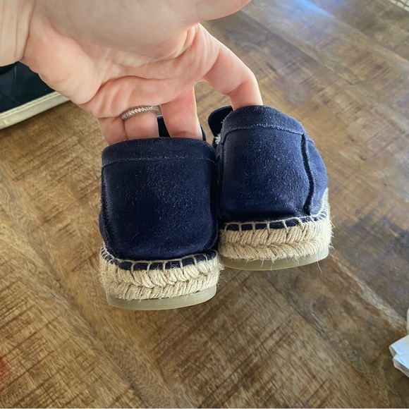 Ermenegildo Zegna Dark Blue Suede Loafers - Picture 4 of 8